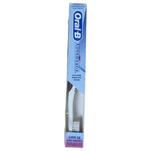 Oral-B Advantage 1996 Vintage 35 Soft Control Grip Toothbrush NEW in Package